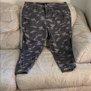 Camo pants